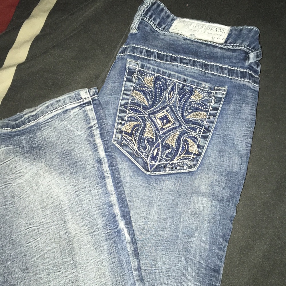 Jeans